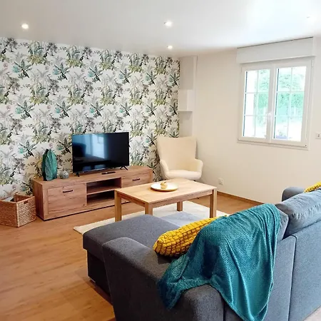 Le De Notre Histoire Hébergement de vacances Epegard